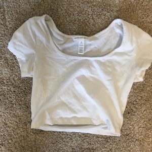 White Short Sleeve Crop Top Small
